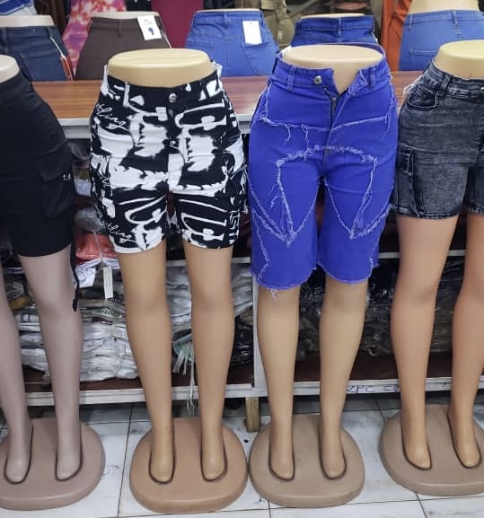 Ladies Denim Knee Length Stretch Jean Shorts
