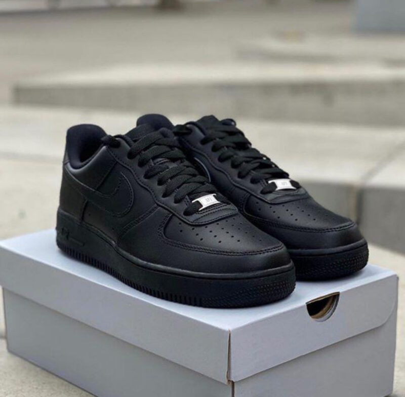 Nike AirForce 1