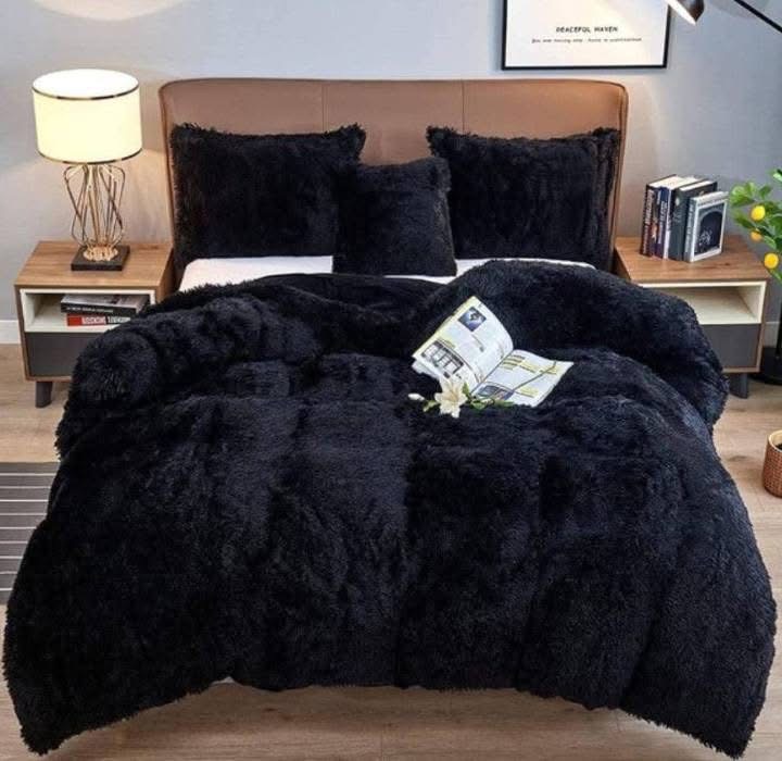 King Size Fuax Fur Duvet