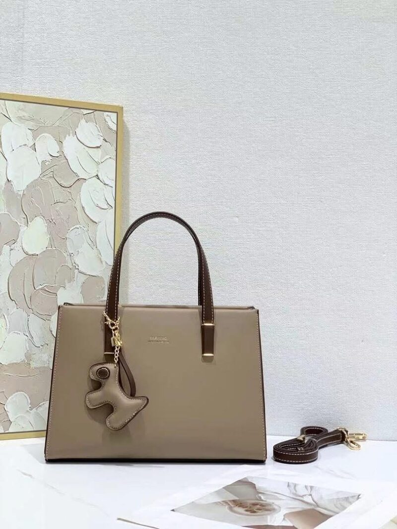 The Ultimate Handbag Sets For Modern Ladies - Image 2