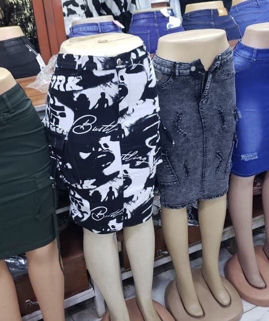 Ladies High Waisted Short Jean Skirts - Image 2