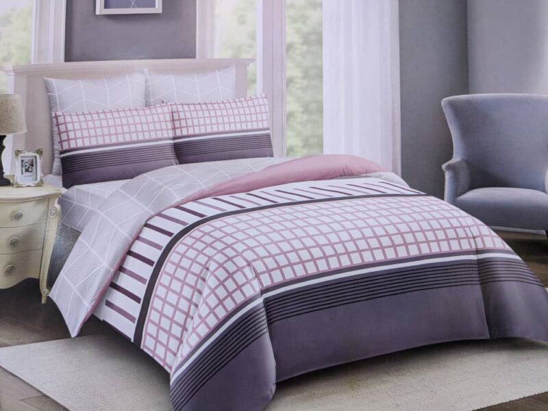 5x6 Duvet Set: 1 Duvet 1 Bedsheet 4 Pillowcases - Image 9