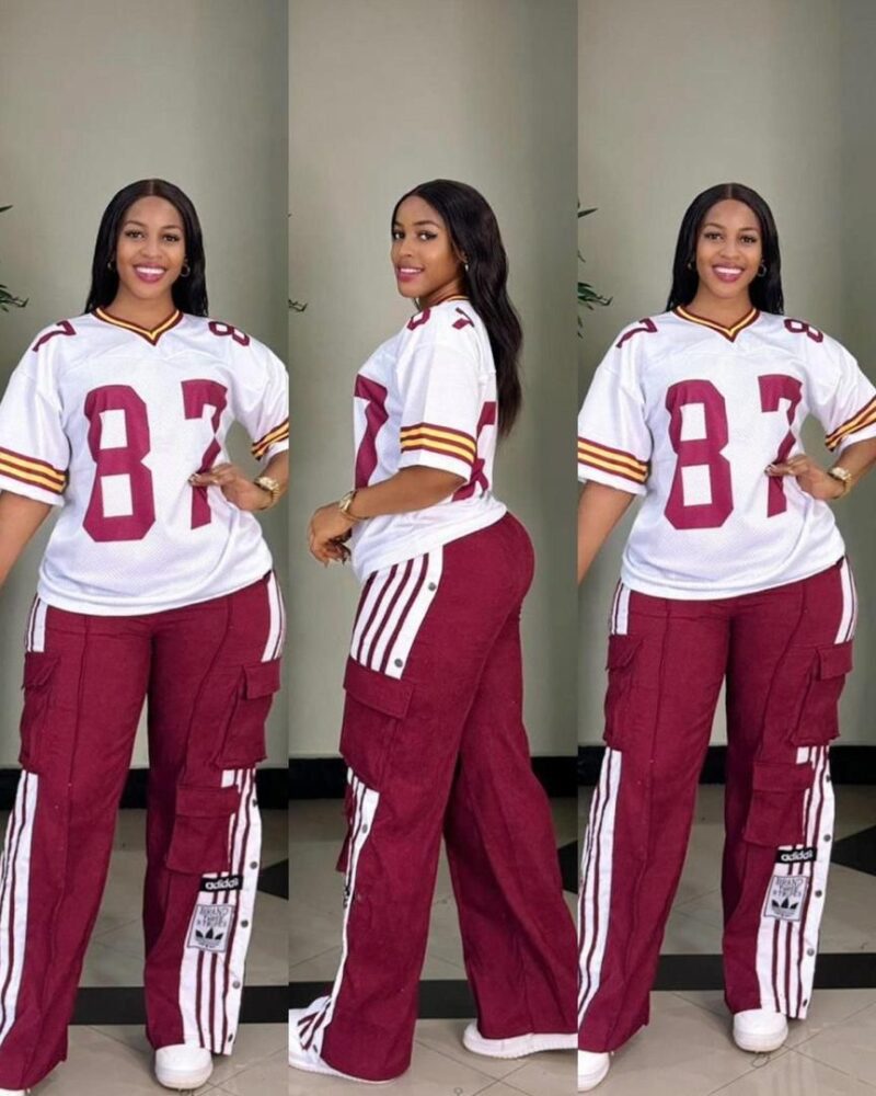 2PC Ladies Oversize Baggy T-Shirt & Cargo Pants - Image 4