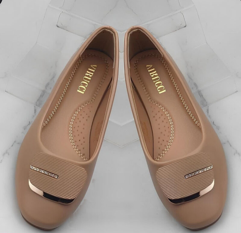 Ladies Leather Fashion Designer Elegant Pumps - Image 2
