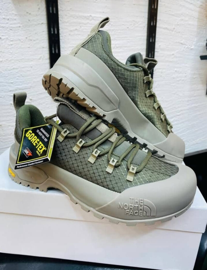 The North Face Glanclyffe Low Shoes Original Men’s Timberland Leather Boots - Image 2