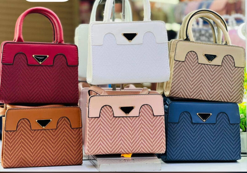 Fashionable Stylish Classy Ladies Handbags 👜