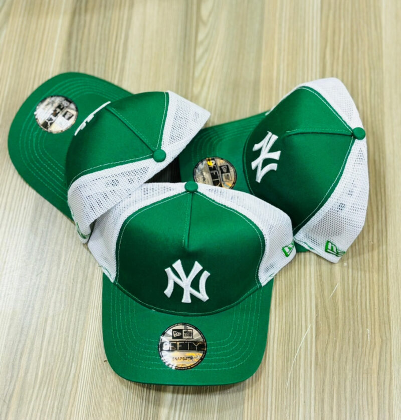 New York Yankees League Essential 9FIFTY A-Frame Trucker Adjustable Cap - Image 4