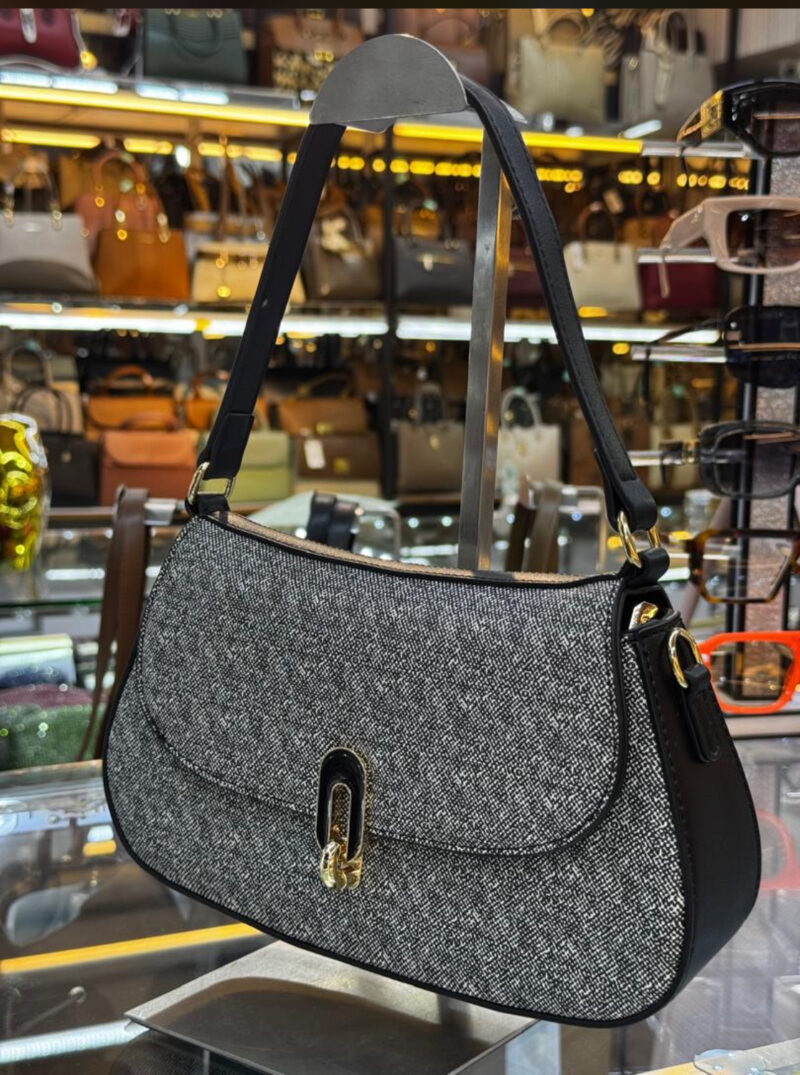 New Trendy Shoulder Bags For Women, Cute BAGO Tote Handbag Mini Clutch Purse With Zipper Closure BAGO Shoulder Bag